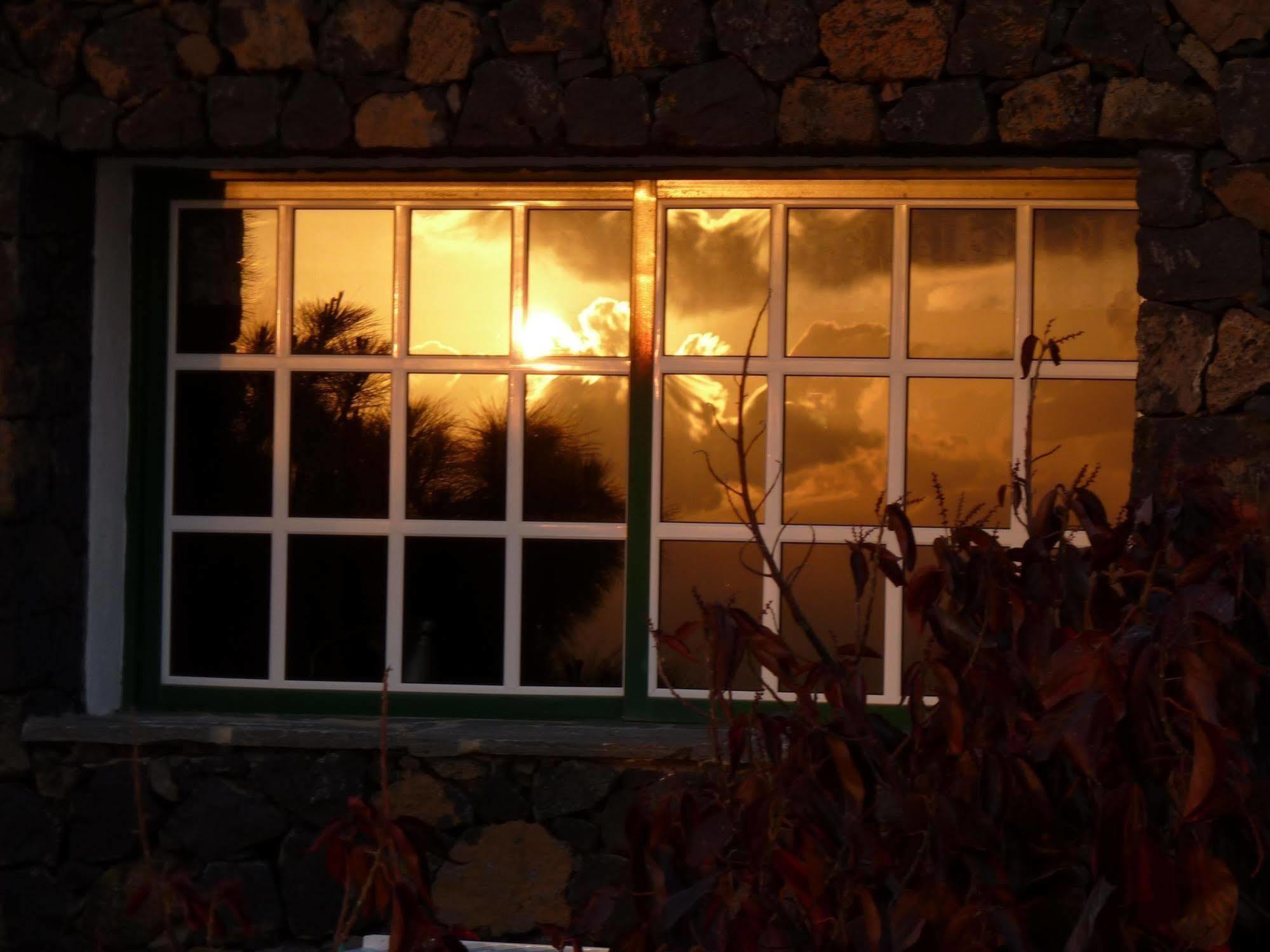 Casa La Majada (Adults Only) Guest House Los Llanos De Aridane Exterior photo